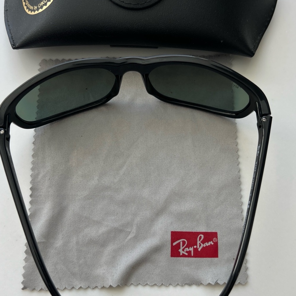 Ray-Ban Glossy Black Sunglasses - Picture 9 of 9